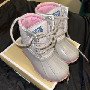 Sperry toddler snow booties